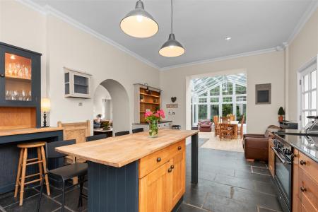 Kitchen/Dining Room