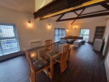 WhatsApp Image 2025-09-17 at 14.57.28_f1688e93.jpg