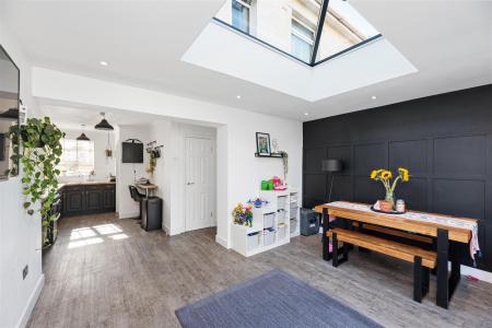 Open Plan Kitchen/Dining Area