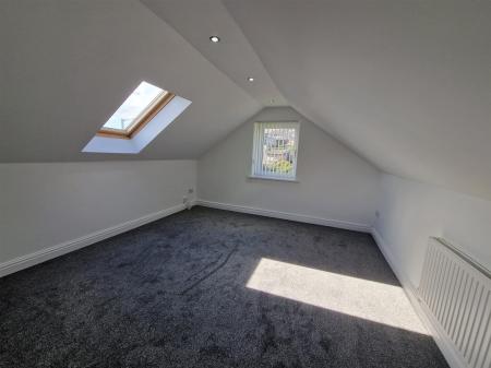 WhatsApp Image 2025-09-25 at 13.13.26_e620bee8.jpg