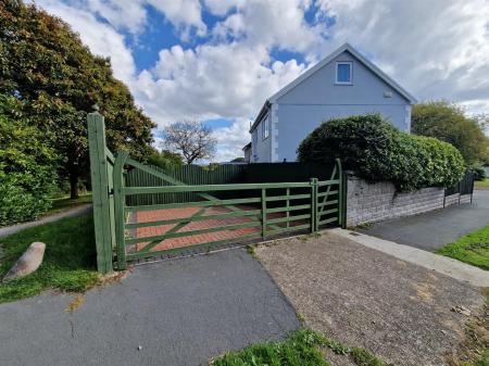 WhatsApp Image 2025-09-25 at 13.13.25_c3c6a792.jpg