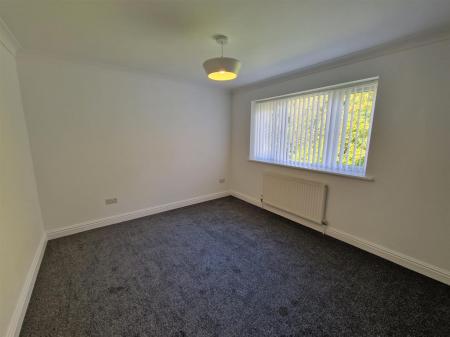 WhatsApp Image 2025-09-25 at 13.13.27_ab3563bf.jpg