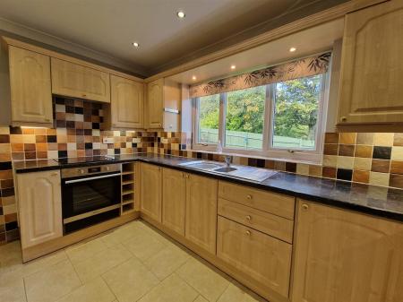 WhatsApp Image 2025-09-25 at 13.13.27_ed597f22.jpg