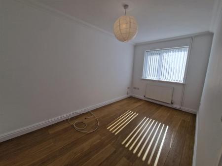 WhatsApp Image 2025-09-25 at 13.13.27_f506260b.jpg