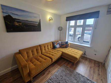 WhatsApp Image 2025-09-08 at 14.04.10_55623f5f.jpg