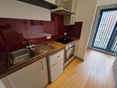 WhatsApp Image 2025-11-11 at 14.20.39_77c37186.jpg