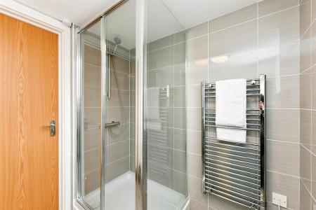 iNNOVATIONphotography-propert-airbnb-photographer-