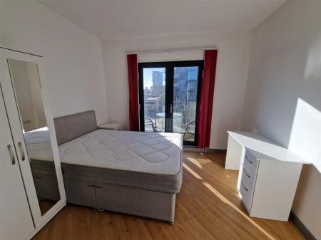 WhatsApp Image 2025-11-17 at 13.13.32_96aef279.jpg