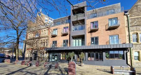 WhatsApp Image 2025-11-17 at 13.13.31_74fb4c44.jpg