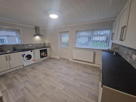 WhatsApp Image 2025-12-17 at 15.06.27 (1).jpeg