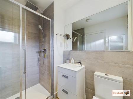 En-Suite Shower Room - Bedroom One