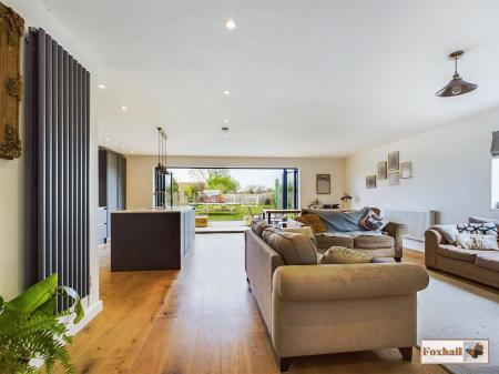 Open Plan Kitchen/Diner/Lounge