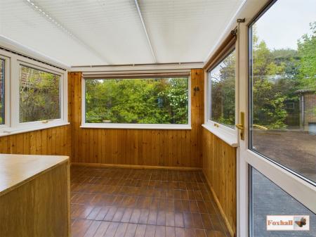 Conservatory / Utility Room