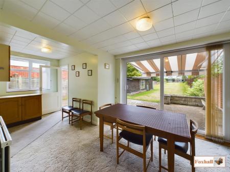 Family / Utility / Sun Room