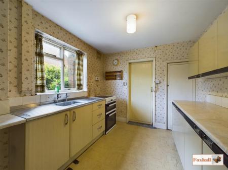 Kitchen / Breakfast Room