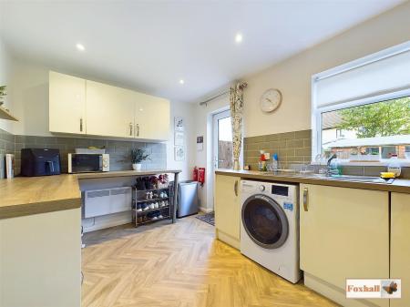 Kitchen/Breakfast Room