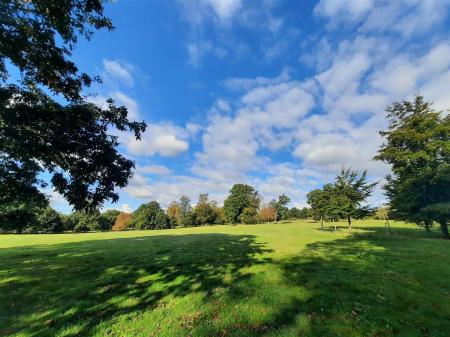 Christchurch Park and Surrounding Area