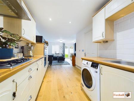 Open Plan Lounge / Kitchen / Dining Area