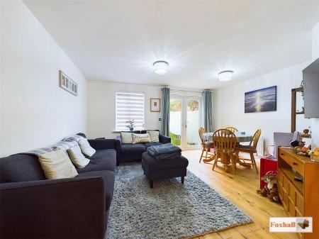 Open Plan Lounge / Kitchen / Dining Area