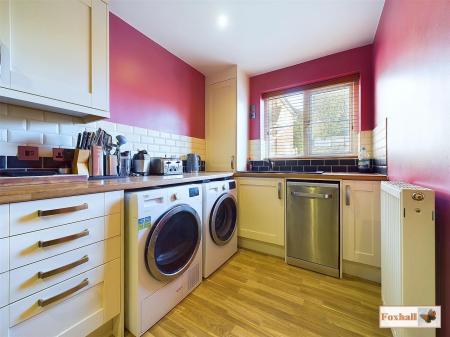 Kitchen / Breakfast Room