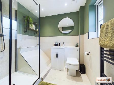 En-Suite Shower Room