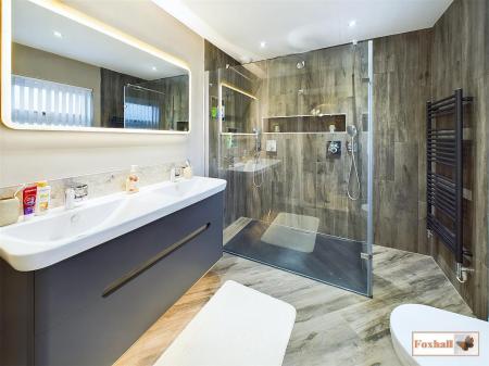 En-Suite Shower Room