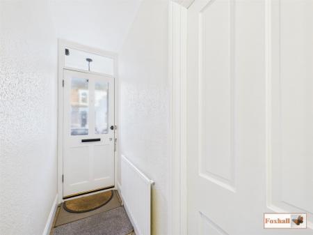 Entrance Hall / Ground Floor