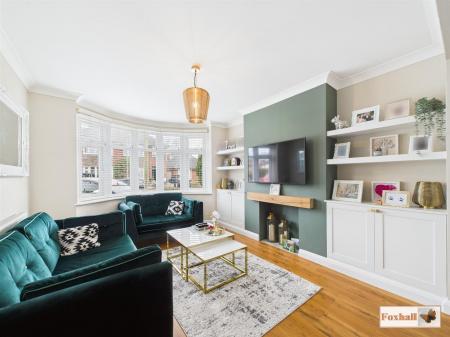 Extended Lounge