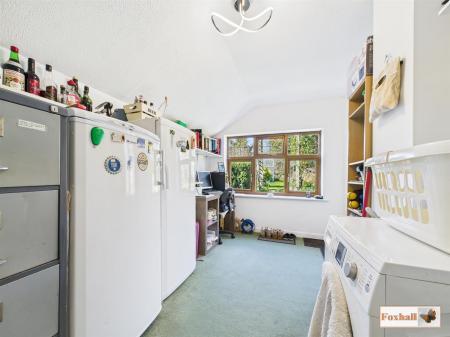 Utility / Office Space