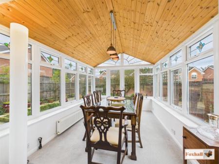 Kitchen Breakfast Room / Snug / Sun Room