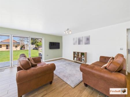 Kitchen / Living Area (Family Room)