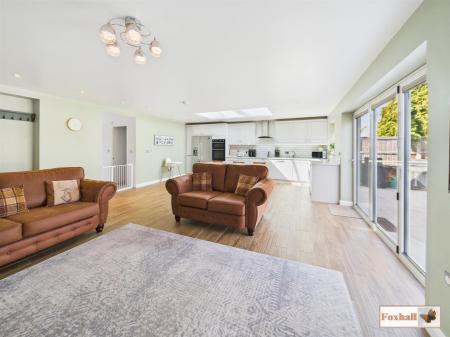 Kitchen / Living Area (Family Room)