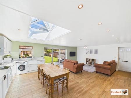 Kitchen / Living Area (Family Room)