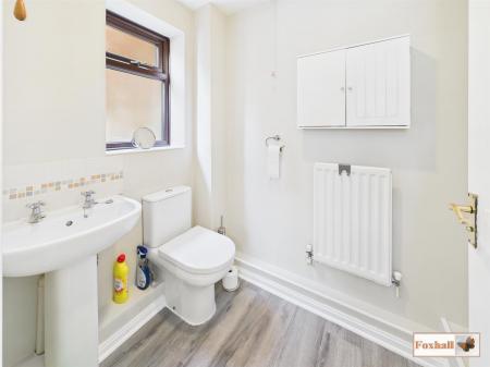 En-Suite Cloakroom