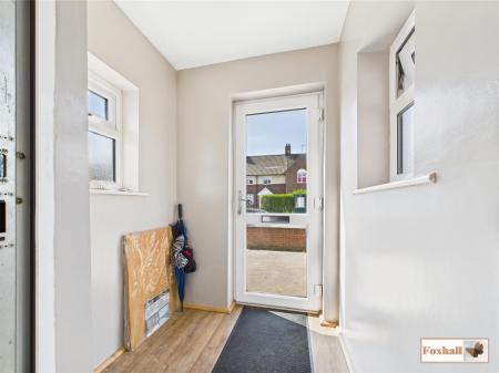 Entrance Porch / Hallway