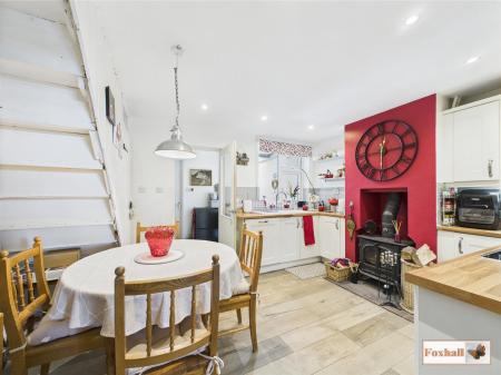 Kitchen / Breakfast Room