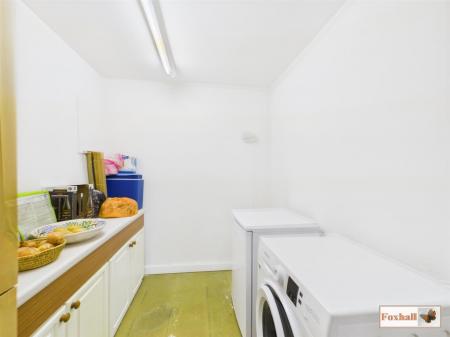 Garage/ Workshop & Utility Area