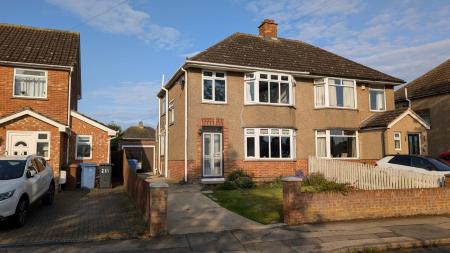 Front Garden 3.jpg