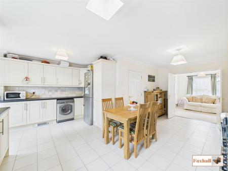 Kitchen/Family Room