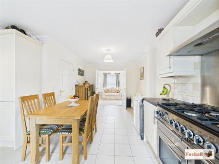 Kitchen/Family Room