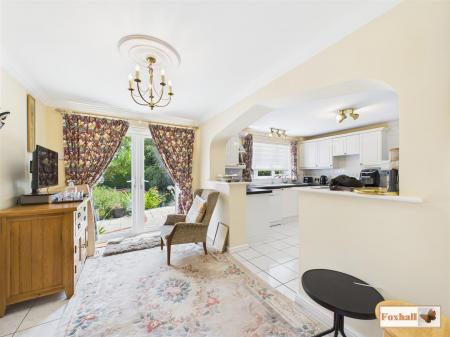 Breakfast Room