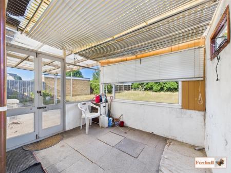 Lean To/Sun Room