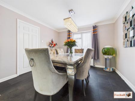 Kitchen / Diner