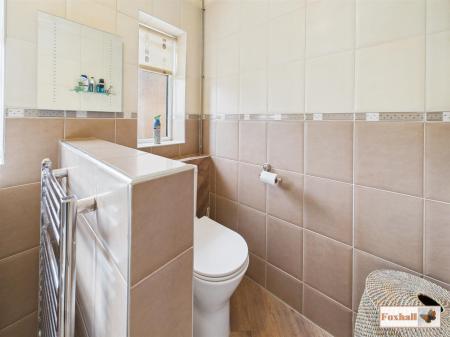Luxury Shower Room
