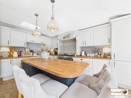 Kitchen / Dining / Sitting Area