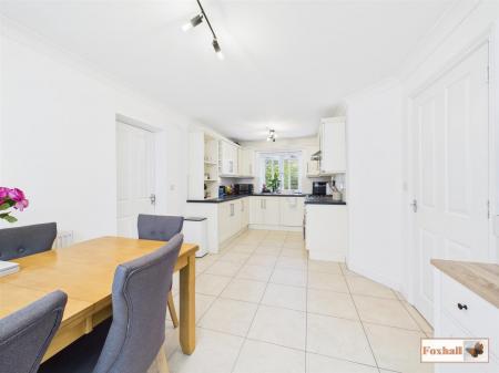 Kitchen / Diner