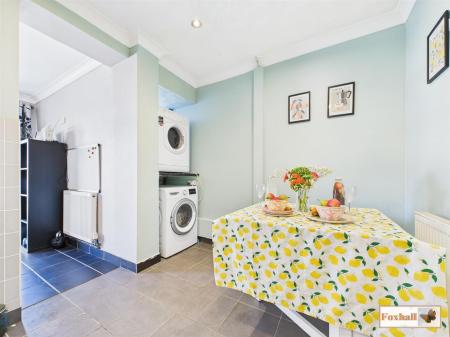 Kitchen/Breakfast Room