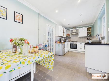 Kitchen/Breakfast Room