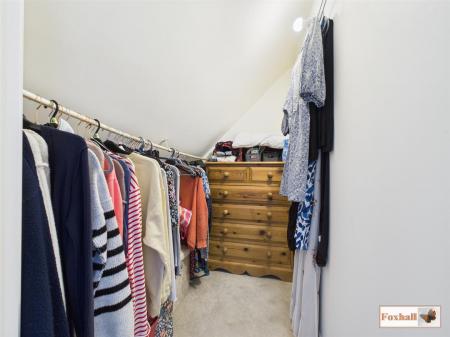 Walk-in Wardrobe