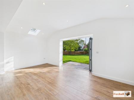 Kitchen / Diner / Breakfast / Lounge Area